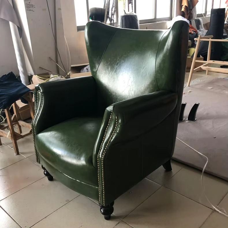 Moderner getufteter Sofa-Stuhl – Office Furniture For Sale Bewertung und Preis