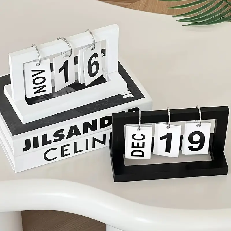 Minimalistischer Stil für Wohn – Office Furniture For Sale Bewertung und Preis